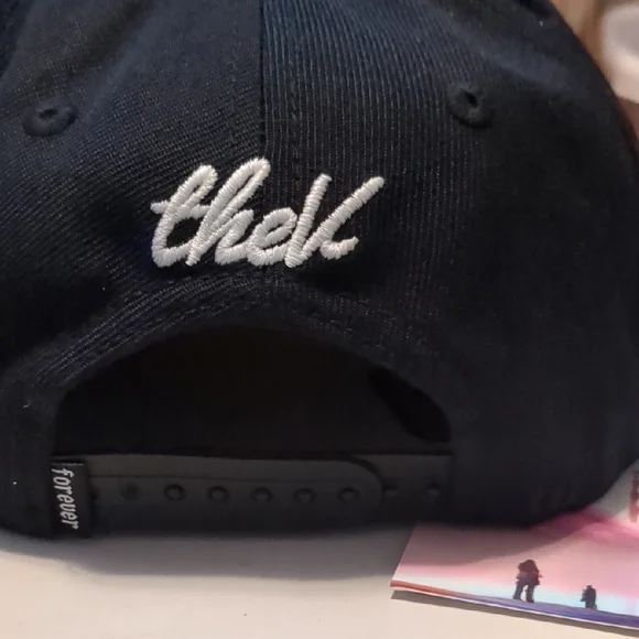 DVNIEL LUU Premium Vallejo Snapback - Picture 5 of 8